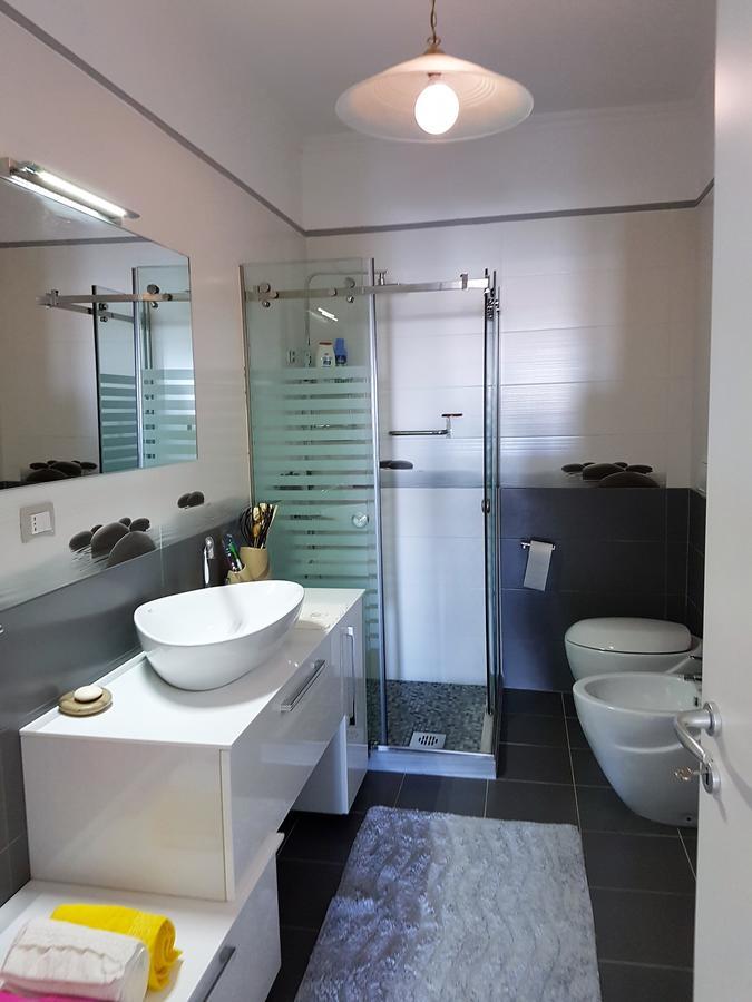 Sofia'S Holiday Apartment Vlorë Εξωτερικό φωτογραφία
