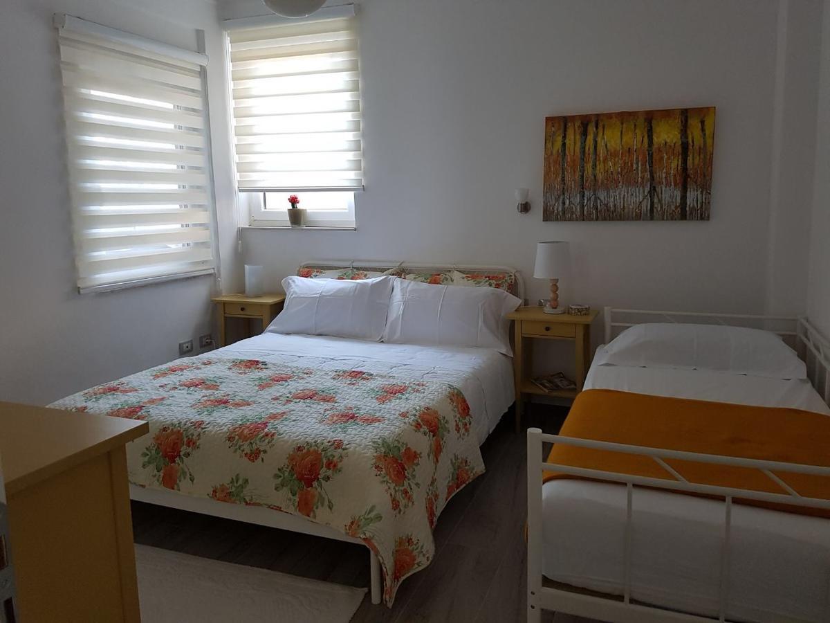 Sofia'S Holiday Apartment Vlorë Εξωτερικό φωτογραφία
